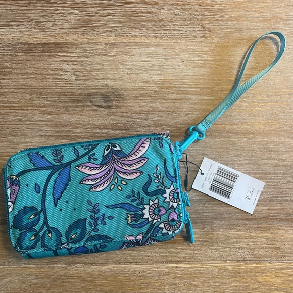 Vera Bradley Lighten Up RFID 3-in-1 Crossbody in Peacock Garden - Picture 2 of 6